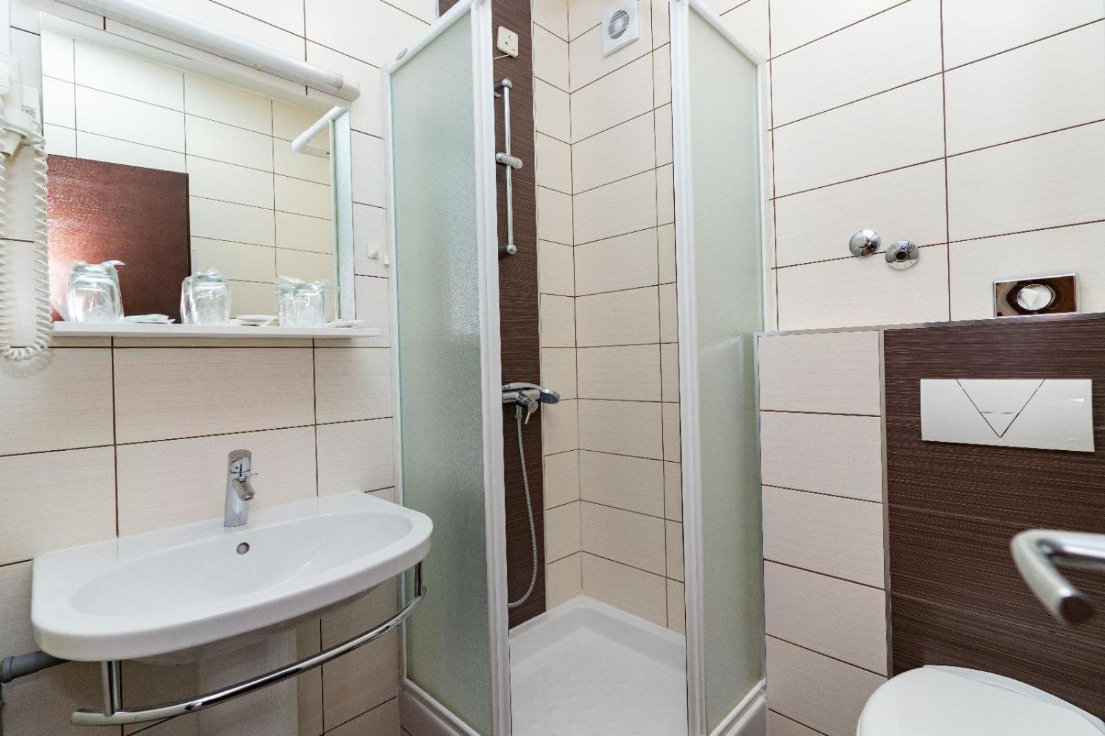 Artearia Hotel Bjelovar Exterior foto